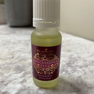 Young Living Progessence Plus Oil Serum